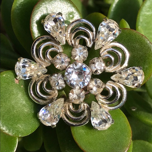 VTG Large Rhinestone Brooch - Picture 3 of 5